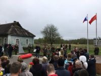 В д. Воронино Батецкого района прошла церемония захоронения воинов, погибших в боях за Родину в годы Великой Отечественной войны