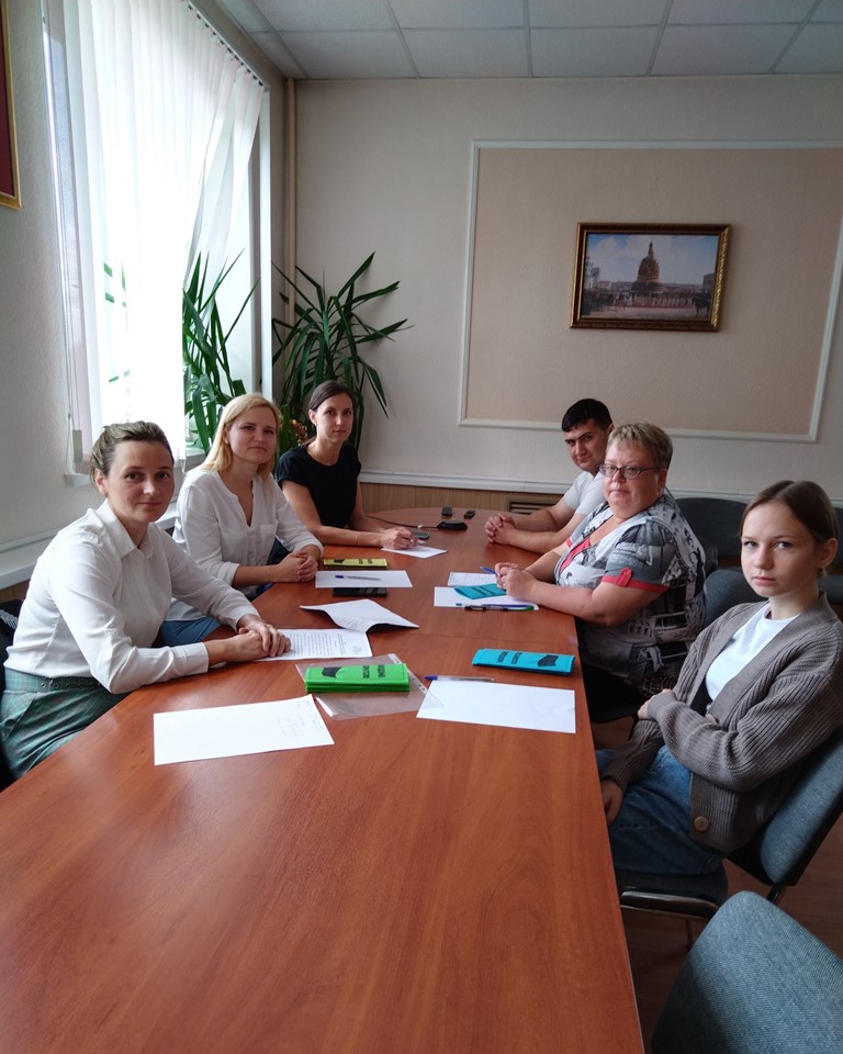 Члены Молодежной избирательной комиссии при ТИК Батецкого района приняли участие в Региональном форуме МИК Новгородской области