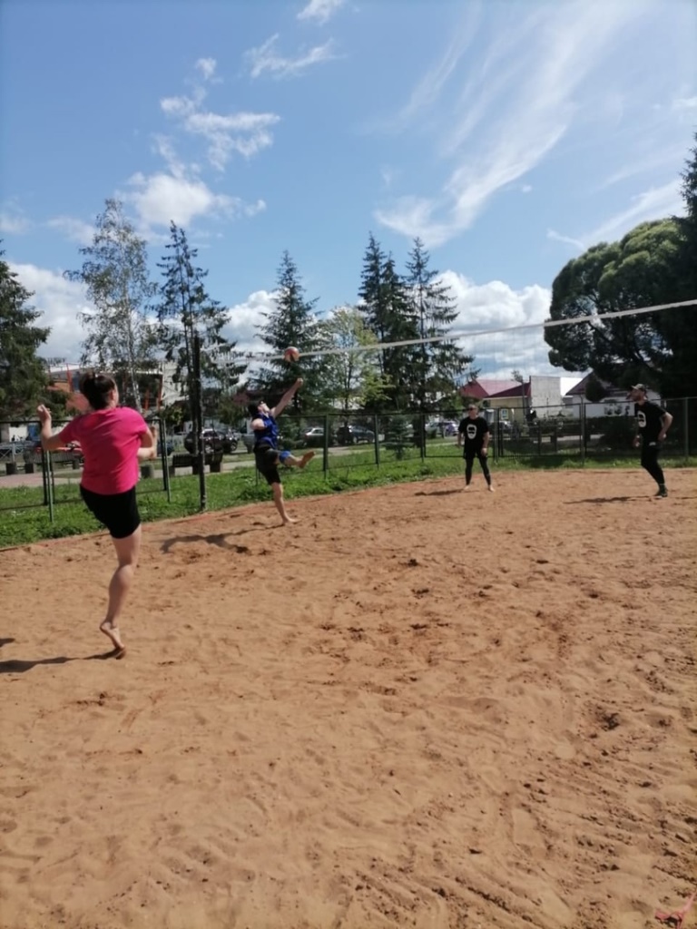 22 июня в г. Малая Вишера прошёл турнир по пляжному волейболу в формате микст
