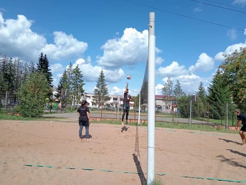 22 июня в г. Малая Вишера прошёл турнир по пляжному волейболу в формате микст