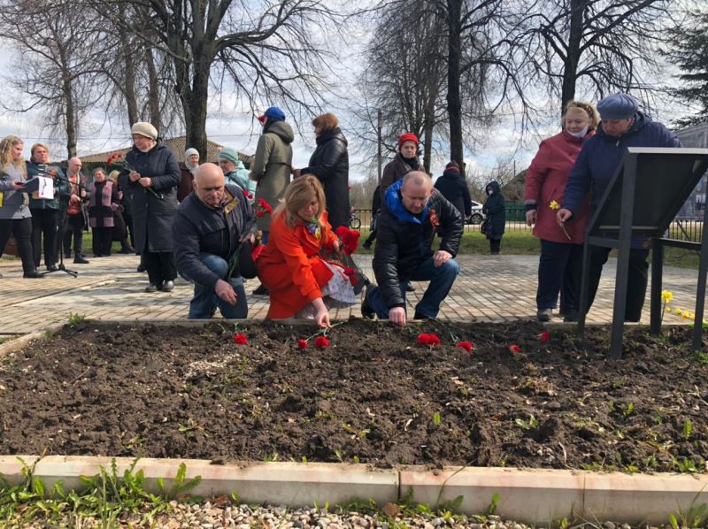 В д. Воронино Батецкого района прошло памятное мероприятие

