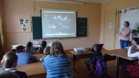 В рамках реализации проекта &laquo;Дорогами ополченцев&raquo; прошел цикл уроков мужества, посвященных истории боевого пути Ленинградских ополченцев на Новгородской земле в годы Великой Отечественной войны