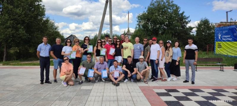 15 августа в центре тестирования ВФСК ГТО п. Батецкий прошёл летний фестиваль комплекса Готов к труду и обороне среди руководителей подразделений Северо-Западного банка ПАО Сбербанк